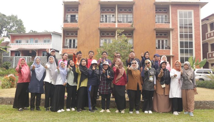 SMK Bhakti Kartini Sukses Selenggarakan Raker dan IHT Bersama JOB